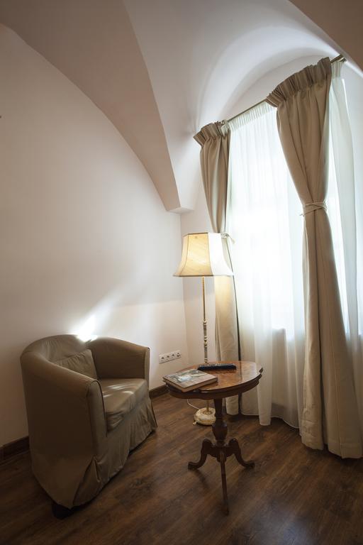Green Door Apartment Hermannstadt Zimmer foto